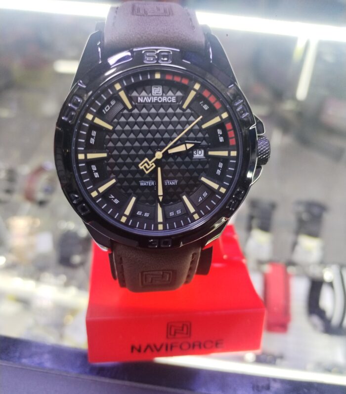 RELOJ NAVIFORCE