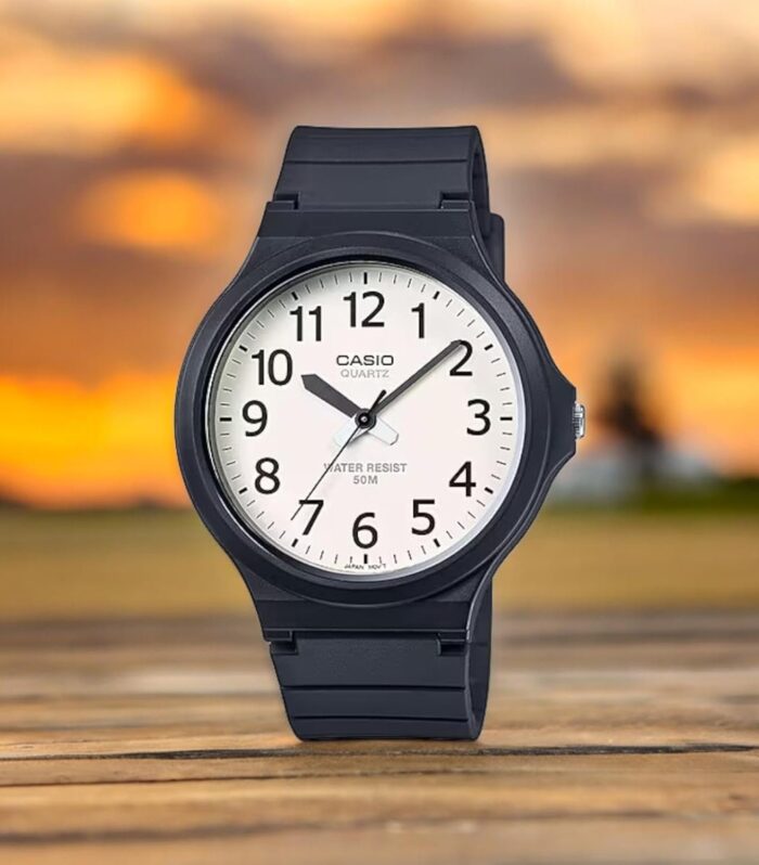 Reloj Casio MW-240-7BVDF