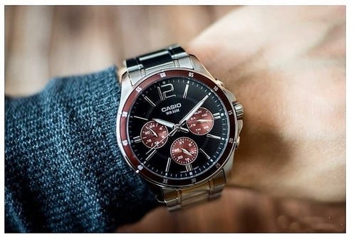 Reloj Casio MTP-1374D-5AV | 1046