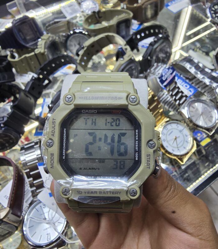 Reloj Casio AE-1600H-5AVDF